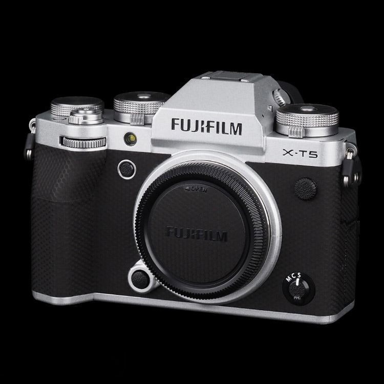 Fujifilm Xt5 Mirrorless Camera Body And Silver Xf 18 To 55mm F2.8-4 R Lm  Ois Lens, Mirrorless, Electronics